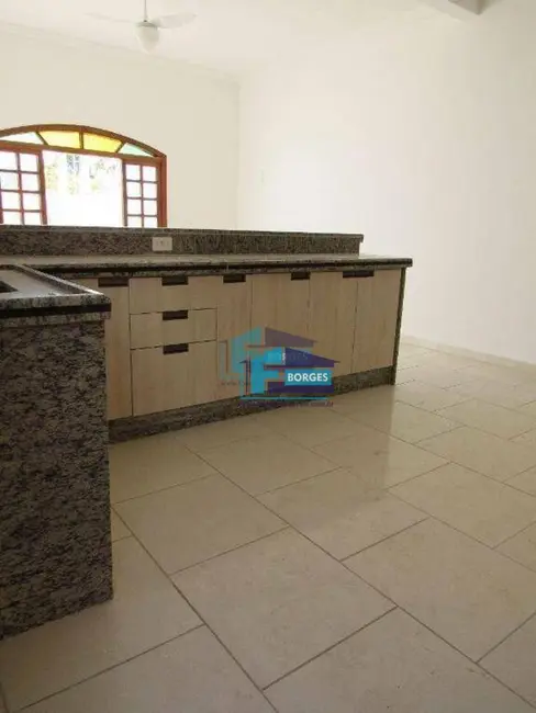Foto 4 de Casa com 2 quartos à venda, 140m2 em Itanhaem - SP