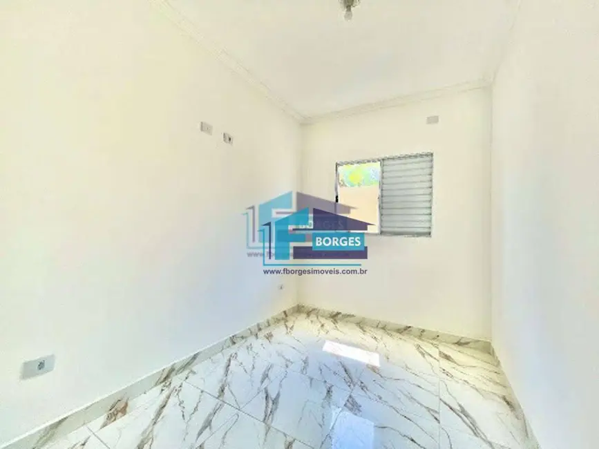 Foto 3 de Casa com 2 quartos à venda, 150m2 em Itanhaem - SP