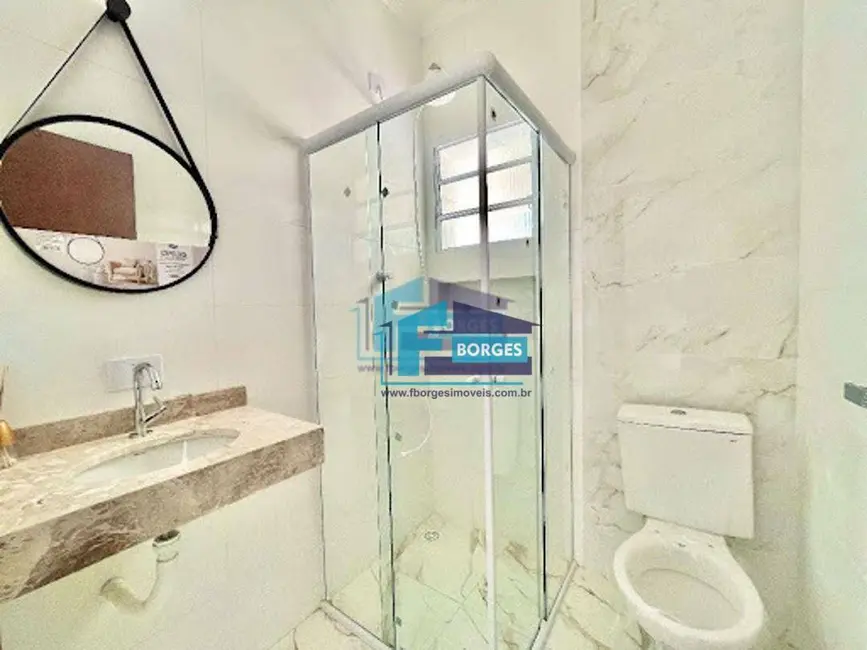 Foto 9 de Casa com 2 quartos à venda, 150m2 em Itanhaem - SP