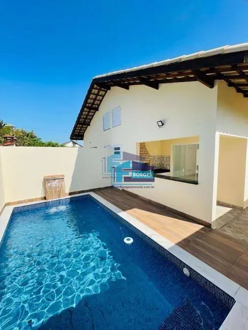 Foto 1 de Casa com 2 quartos à venda, 150m2 em Itanhaem - SP