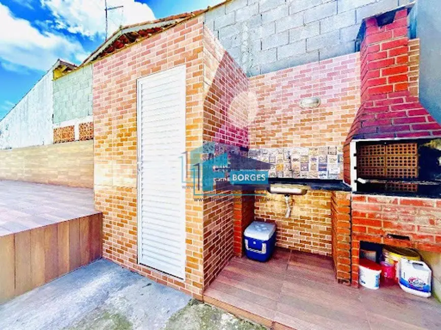 Casa com 2 quartos para alugar, 480m2 em Mongagua - SP - imagem 8 Foto 8 de Casa com 2 quartos para alugar, 480m2 em Mongagua - SP