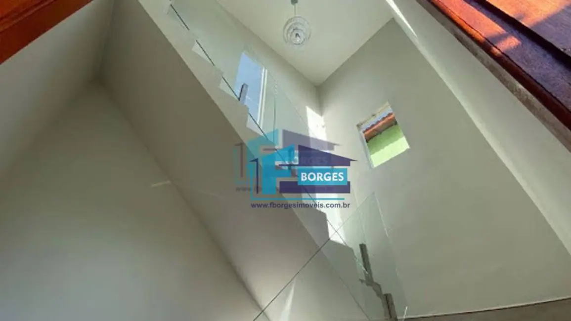 Foto 3 de Casa com 2 quartos à venda, 150m2 em Itanhaem - SP