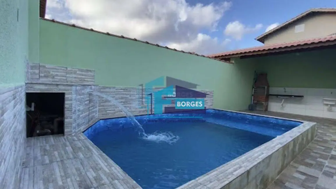 Foto 1 de Casa com 2 quartos à venda, 150m2 em Itanhaem - SP