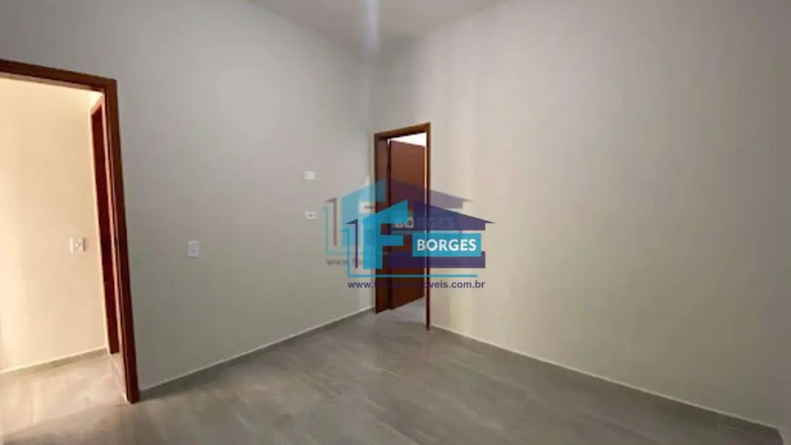 Foto 6 de Casa com 2 quartos à venda, 150m2 em Itanhaem - SP