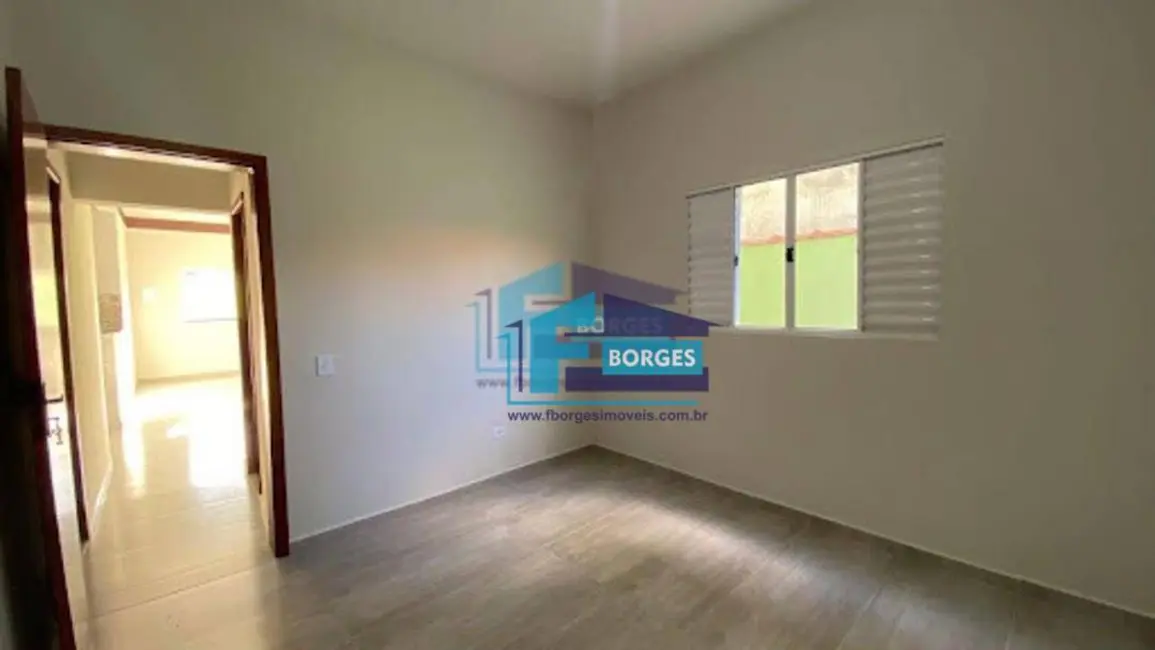 Foto 8 de Casa com 2 quartos à venda, 150m2 em Itanhaem - SP