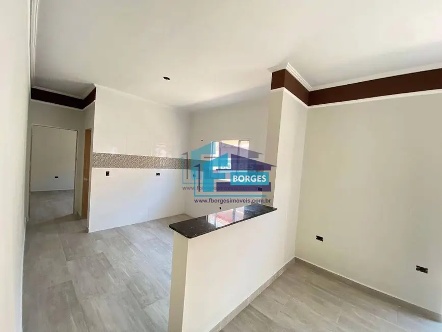 Foto 9 de Casa com 2 quartos à venda, 150m2 em Centro, Mongagua - SP
