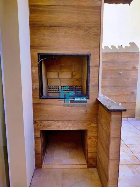 Foto 5 de Casa com 2 quartos à venda, 125m2 em Mongagua - SP