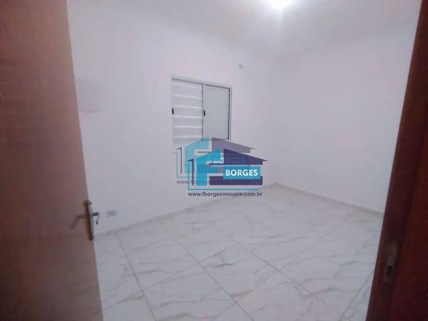 Foto 2 de Casa com 2 quartos à venda, 180m2 em Itanhaem - SP
