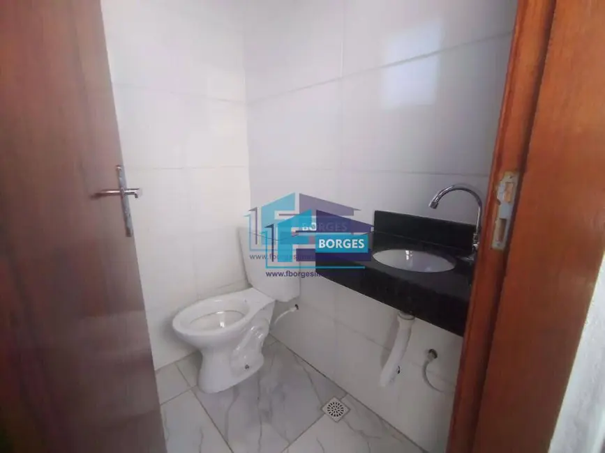 Foto 5 de Casa com 2 quartos à venda, 180m2 em Itanhaem - SP