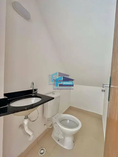 Foto 5 de Casa de Condomínio com 2 quartos à venda, 81m2 em Mongagua - SP