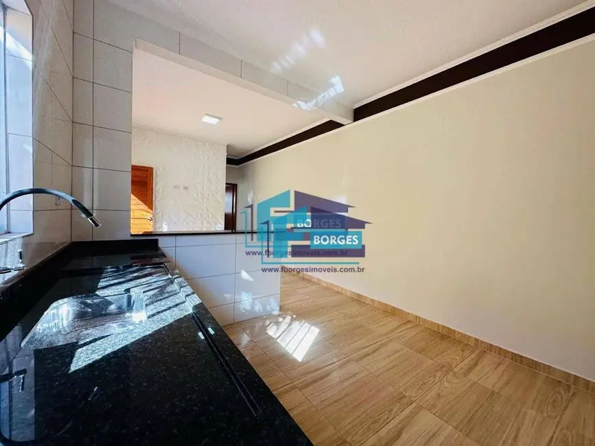 Foto 5 de Casa com 2 quartos à venda, 150m2 em Itanhaem - SP