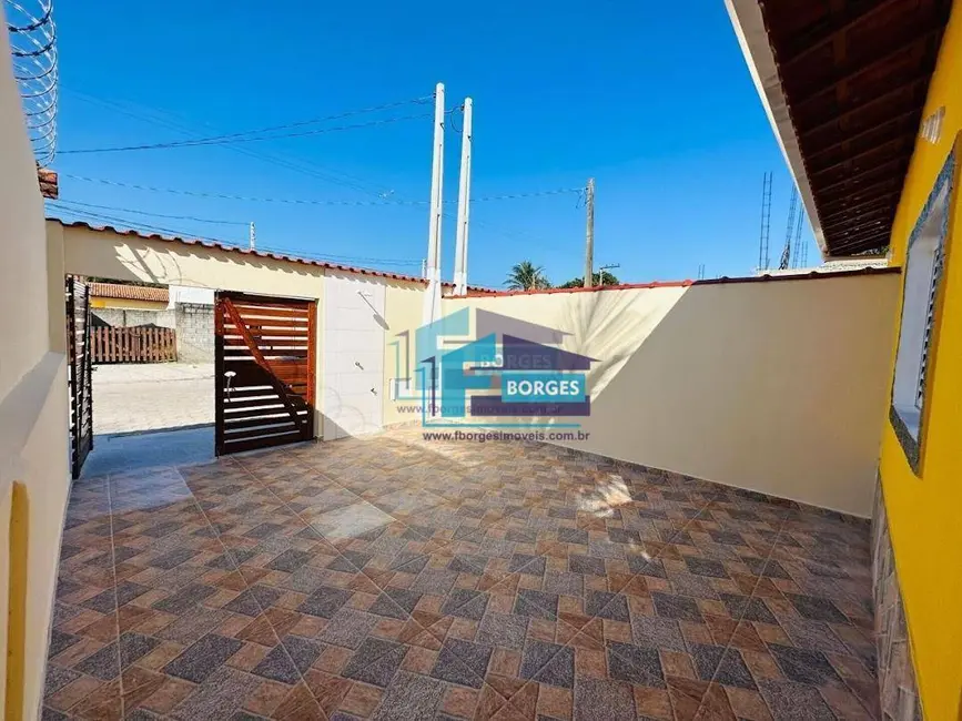 Foto 7 de Casa com 2 quartos à venda, 150m2 em Itanhaem - SP