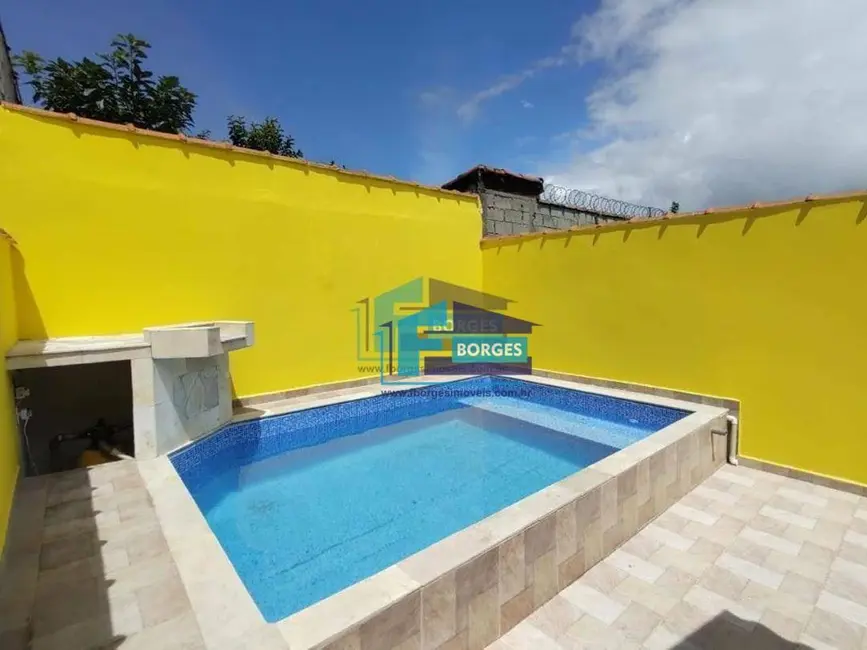 Foto 1 de Casa com 2 quartos à venda, 150m2 em Centro, Mongagua - SP