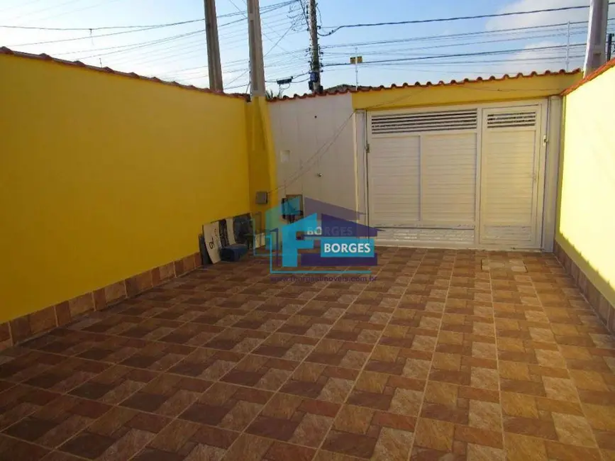 Foto 2 de Casa com 2 quartos à venda, 150m2 em Centro, Mongagua - SP