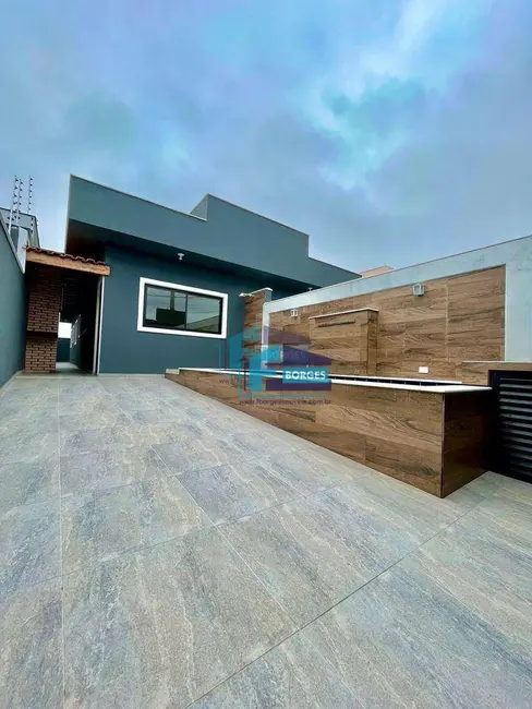 Foto 4 de Casa com 2 quartos à venda, 150m2 em Itanhaem - SP