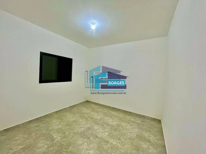 Foto 7 de Casa com 2 quartos à venda, 150m2 em Itanhaem - SP