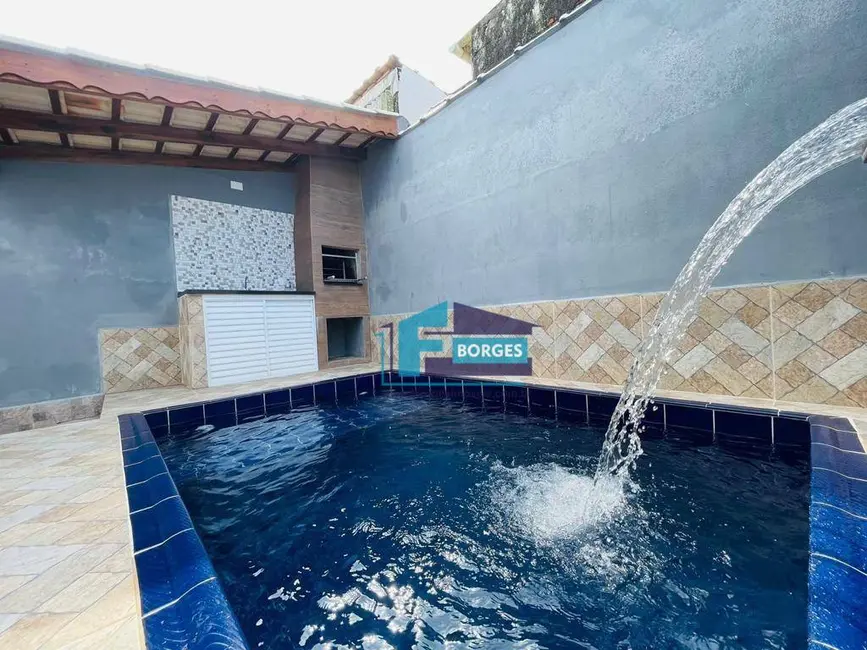 Casa com 1 quarto para alugar, 150m2 em Itanhaem - SP - imagem 1 Foto 1 de Casa com 1 quarto para alugar, 150m2 em Itanhaem - SP