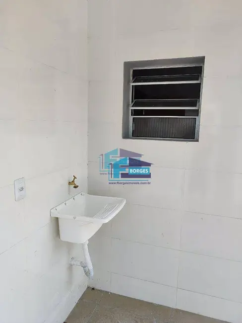 Foto 5 de Casa com 2 quartos à venda, 150m2 em Itanhaem - SP
