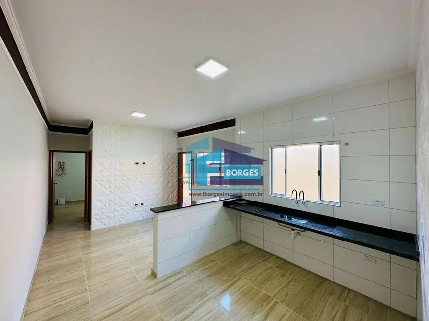 Foto 7 de Casa com 2 quartos à venda, 150m2 em Centro, Mongagua - SP