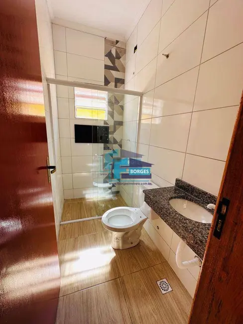 Foto 6 de Casa com 2 quartos à venda, 150m2 em Centro, Mongagua - SP