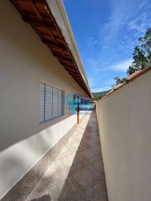 Foto 7 de Casa com 2 quartos à venda, 180m2 em Itanhaem - SP