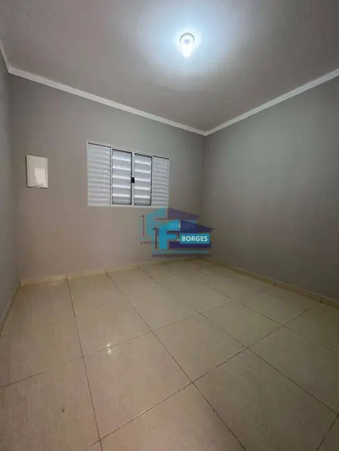 Foto 6 de Casa com 2 quartos à venda, 180m2 em Itanhaem - SP