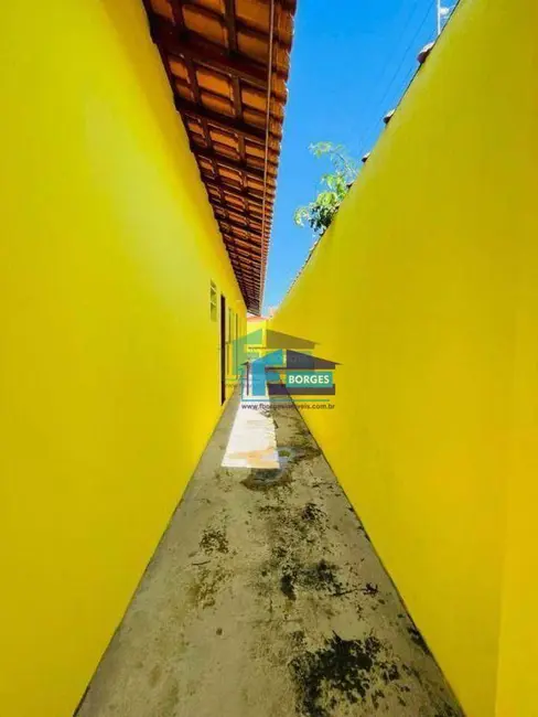 Foto 3 de Casa com 2 quartos à venda, 150m2 em Mongagua - SP