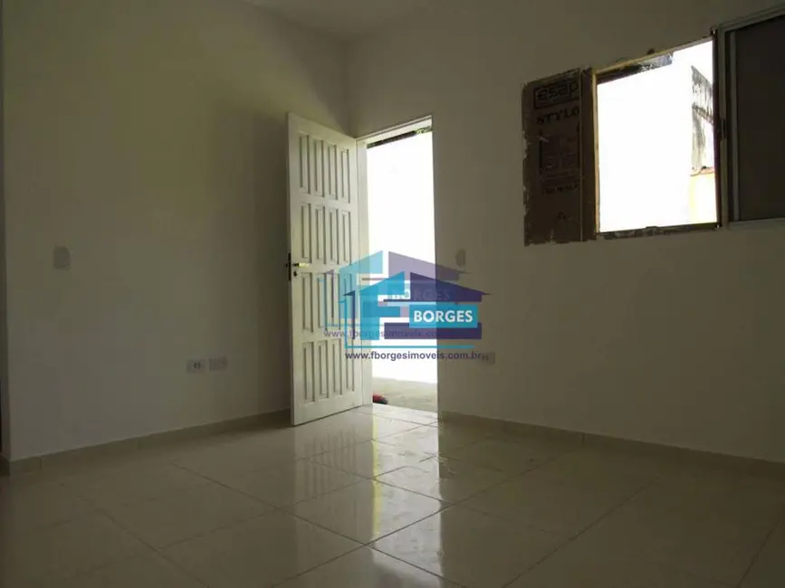 Foto 9 de Casa com 2 quartos à venda, 150m2 em Mongagua - SP