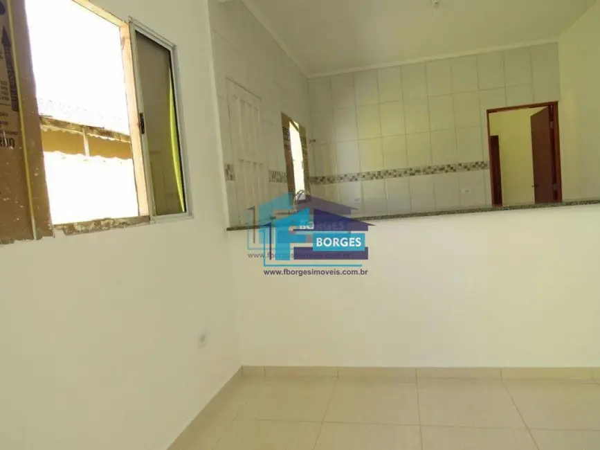 Foto 7 de Casa com 2 quartos à venda, 150m2 em Mongagua - SP