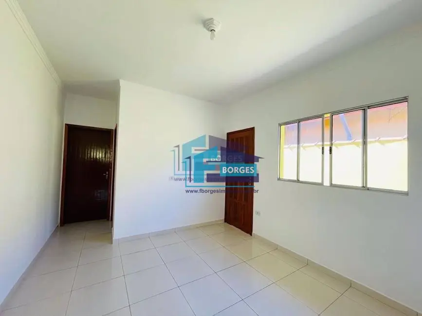 Foto 5 de Casa com 2 quartos à venda, 150m2 em Mongagua - SP