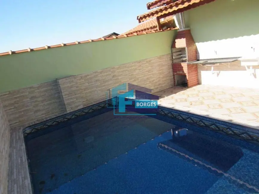 Foto 6 de Casa com 2 quartos à venda, 143m2 em Mongagua - SP