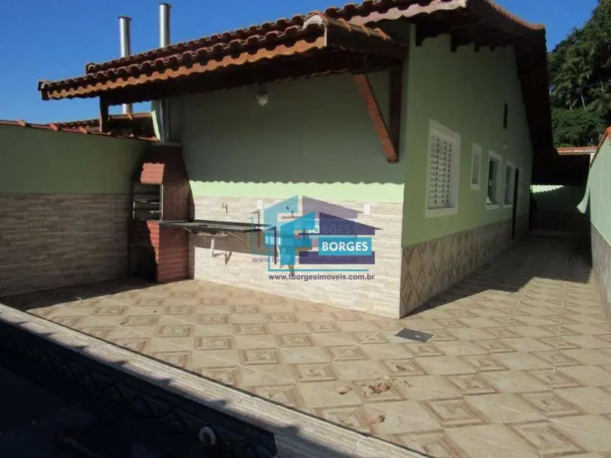 Foto 5 de Casa com 2 quartos à venda, 143m2 em Mongagua - SP