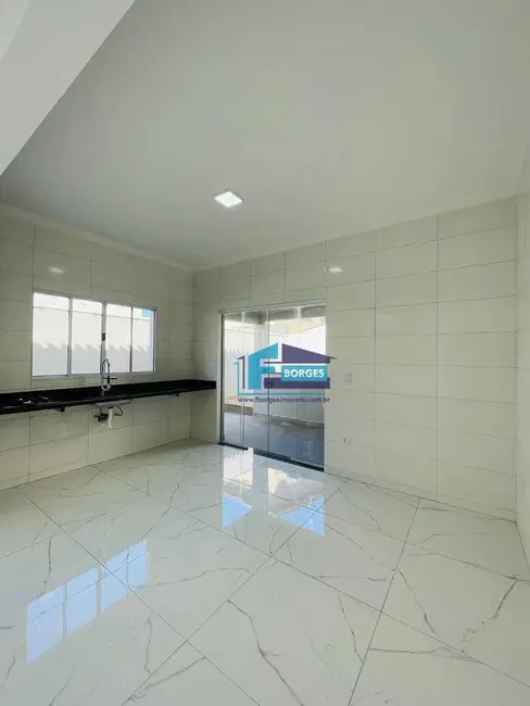 Casa de Condomínio com 2 quartos à venda, 150m2 em Itanhaem - SP - imagem 6 Foto 6 de Casa de Condomínio com 2 quartos à venda, 150m2 em Itanhaem - SP