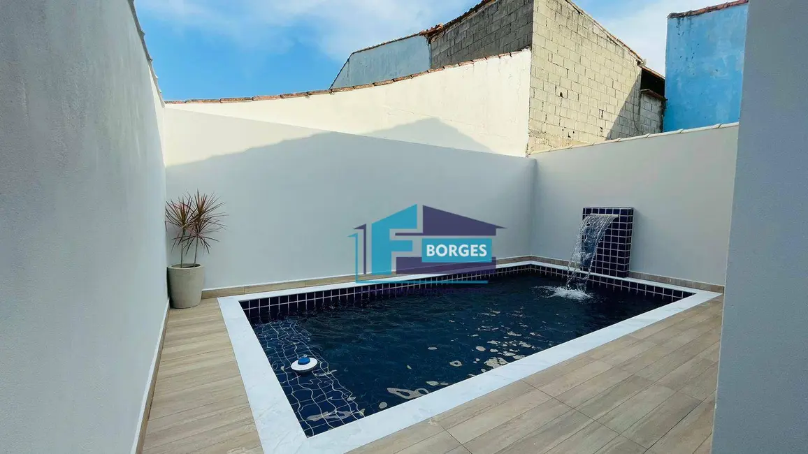 Foto 4 de Casa com 2 quartos à venda, 150m2 em Itanhaem - SP