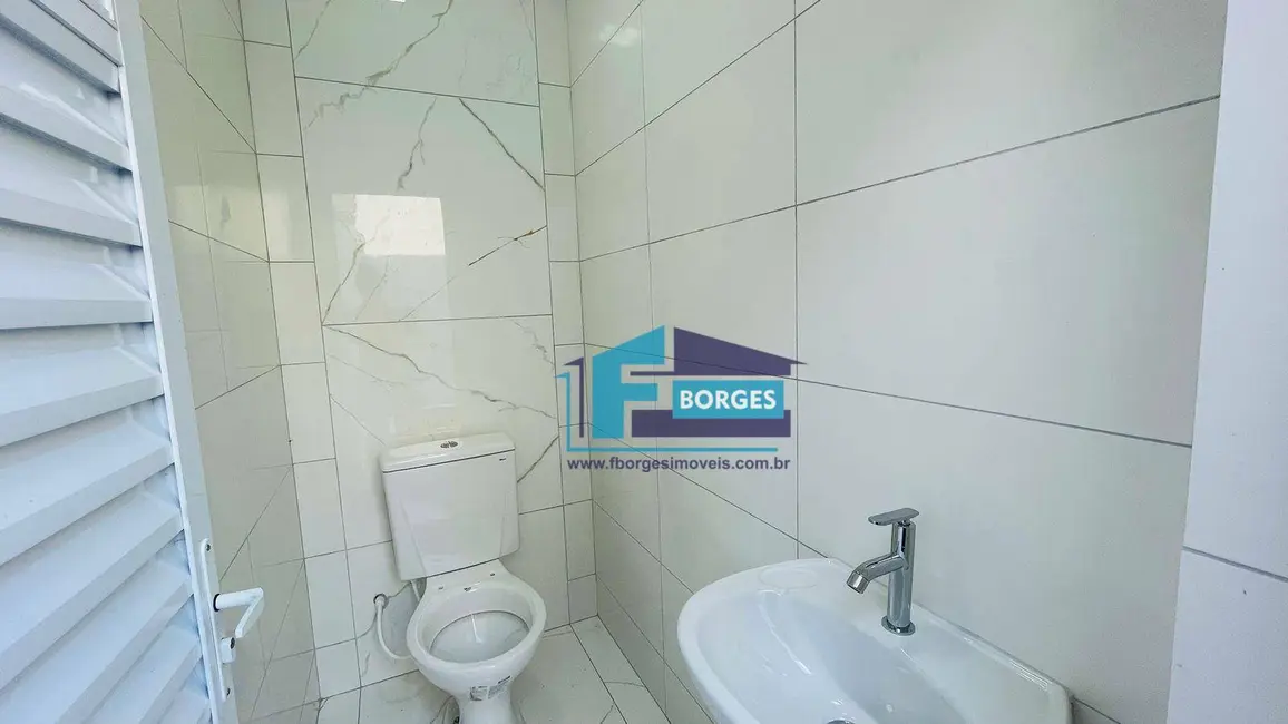 Foto 7 de Casa com 2 quartos à venda, 150m2 em Itanhaem - SP