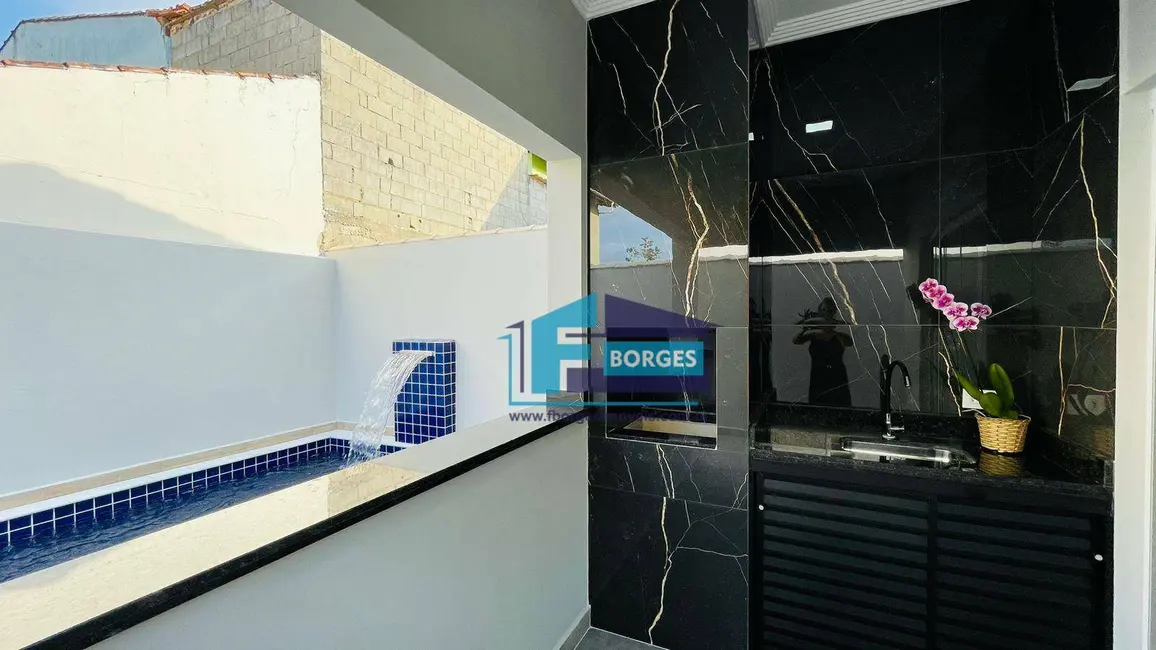 Foto 9 de Casa com 2 quartos à venda, 150m2 em Itanhaem - SP