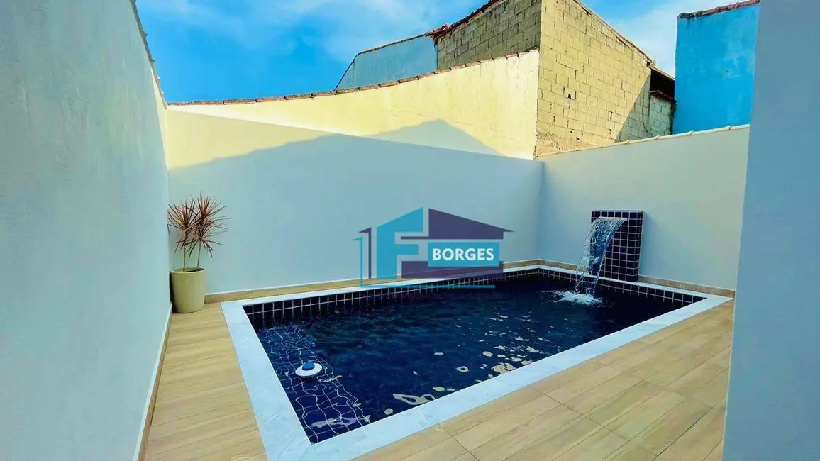 Foto 5 de Casa com 2 quartos à venda, 150m2 em Itanhaem - SP