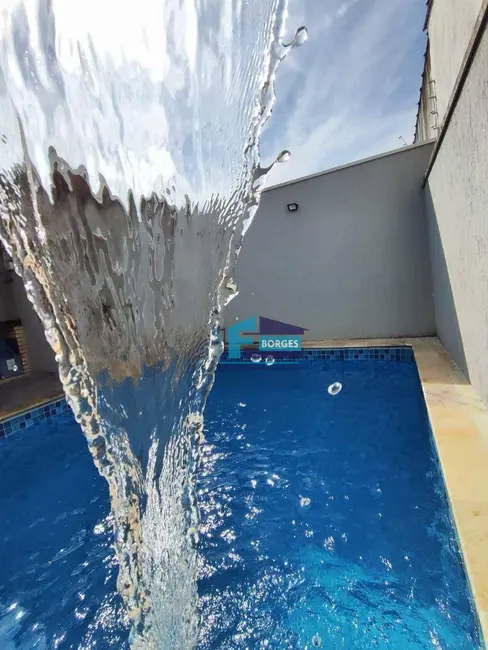 Casa com 2 quartos à venda, 125m2 em Itanhaem - SP - imagem 5 Foto 5 de Casa com 2 quartos à venda, 125m2 em Itanhaem - SP