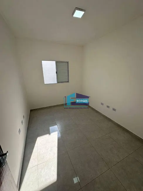 Foto 4 de Casa com 2 quartos à venda, 126m2 em Mongagua - SP