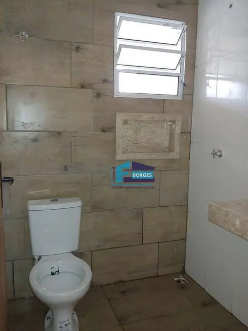Foto 6 de Casa com 2 quartos à venda, 180m2 em Itanhaem - SP