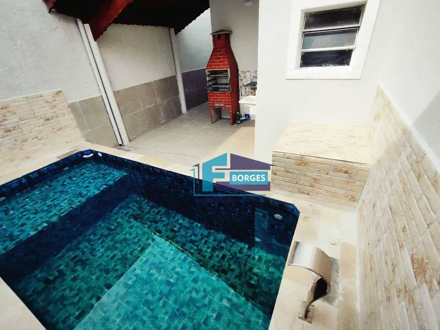 Foto 3 de Casa com 3 quartos à venda, 146m2 em Mongagua - SP