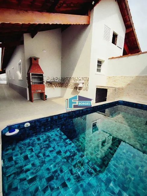 Foto 2 de Casa com 3 quartos à venda, 146m2 em Mongagua - SP