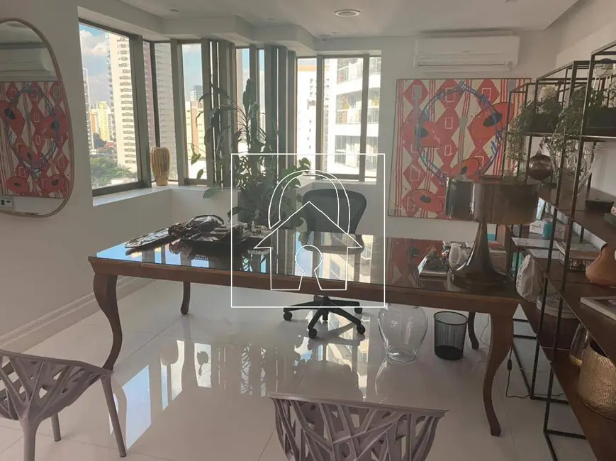 Sala Comercial à venda, 223m2 em Vila Olímpia, São Paulo - SP - imagem 3 Foto 3 de Sala Comercial à venda, 223m2 em Vila Olímpia, São Paulo - SP