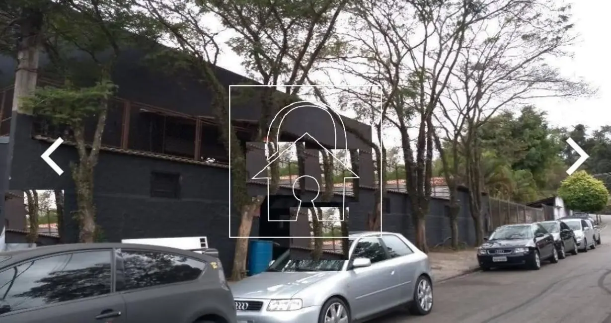 Foto 3 de Armazém / Galpão à venda, 686m2 em Jardim Fontana, Cotia - SP