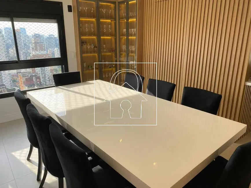 Cobertura com 3 quartos para alugar, 215m2 em Vila Olímpia, São Paulo - SP - imagem 6 Foto 6 de Cobertura com 3 quartos para alugar, 215m2 em Vila Olímpia, São Paulo - SP