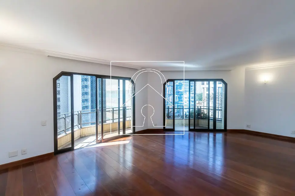 Foto 5 de Apartamento com 3 quartos para alugar, 240m2 em Itaim Bibi, São Paulo - SP