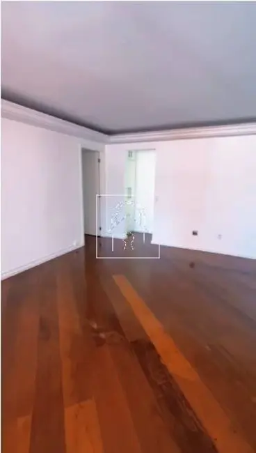 Foto 4 de Apartamento com 3 quartos à venda, 107m2 em Itaim Bibi, São Paulo - SP