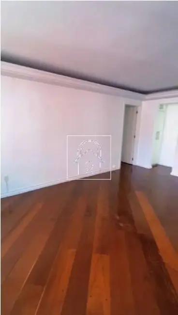 Foto 2 de Apartamento com 3 quartos à venda, 107m2 em Itaim Bibi, São Paulo - SP