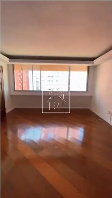Foto 5 de Apartamento com 3 quartos à venda, 107m2 em Itaim Bibi, São Paulo - SP