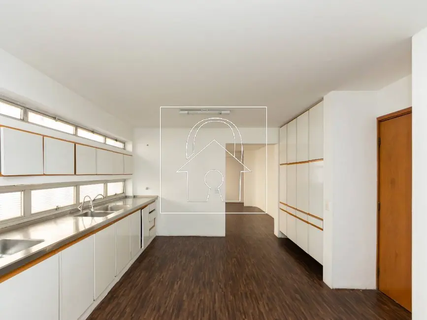 Casa com 3 quartos à venda, 563m2 em Aclimação, São Paulo - SP - imagem 8 Foto 8 de Casa com 3 quartos à venda, 563m2 em Aclimação, São Paulo - SP